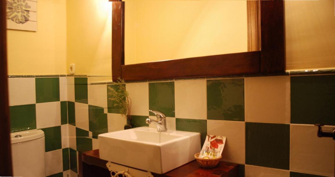 La Noguera De Socasa Pension Romancos Buitenkant foto